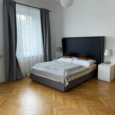 アパート Klagenfurt クラーゲンフルト