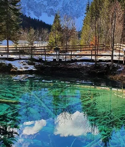 Klagenfurt Apartment *